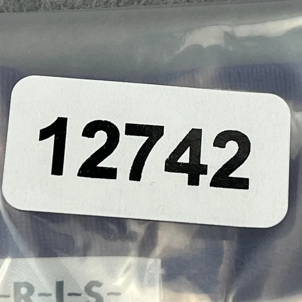 Akris Punto Cardigan Women's 10 Purple Cashmere Silk Button Short Sleeve Sweater - Picture 11 of 11